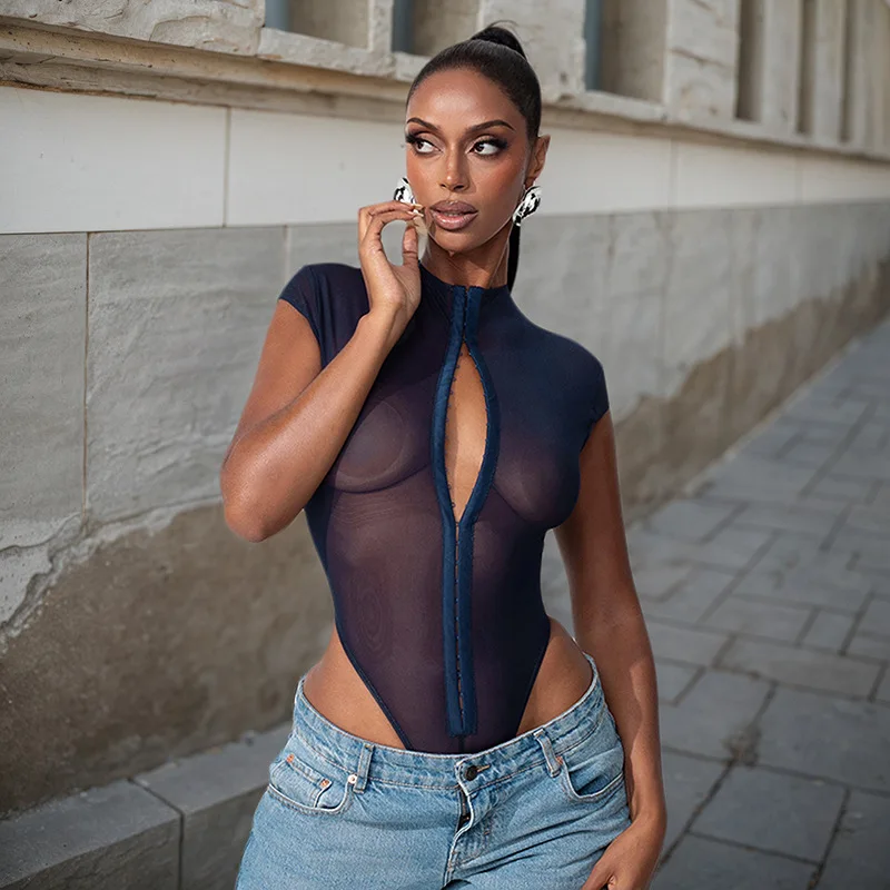 Reizvoller Netz-Bodysuit