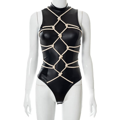 Leder-Bodysuit mit Schnürdetails